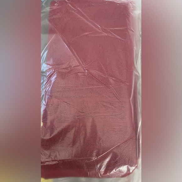 Pottery Barn Cardinal Peace Love Joy Guest Towels - Set of 3 New - Picture 4 of 5